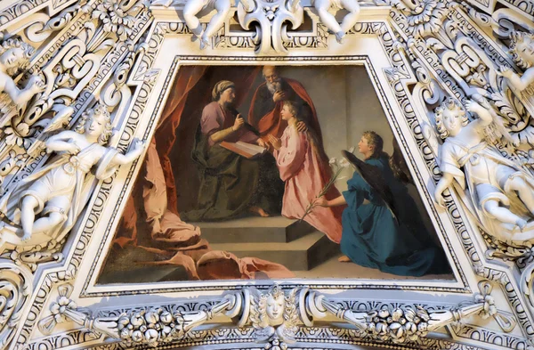Fragment of the dome in the Chapel of Saint Ann — Stock Photo, Image