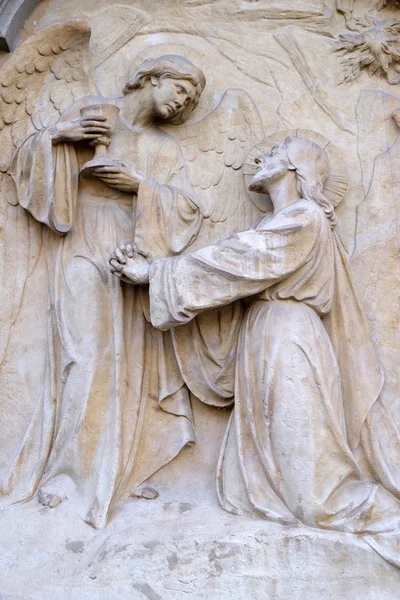 Monumento a la Guerra, bajo relieve en la Catedral de Graz, Estiria, Austria —  Fotos de Stock