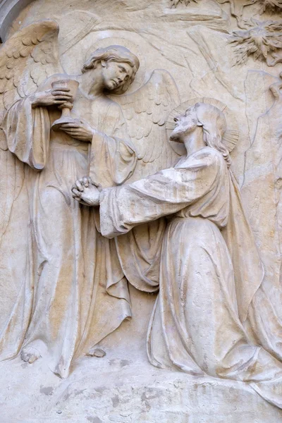 Kriegerdenkmal, Basrelief auf Grazer Dom, Steiermark, Österreich — Stockfoto