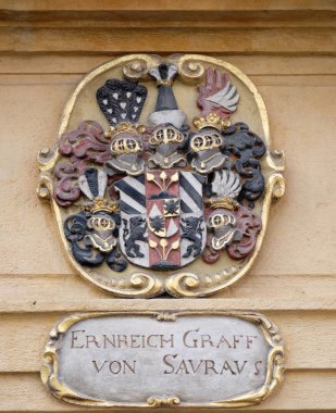 Cephe arması Arsenal (Zeughaus) Graz, Styria, Avusturya Portal