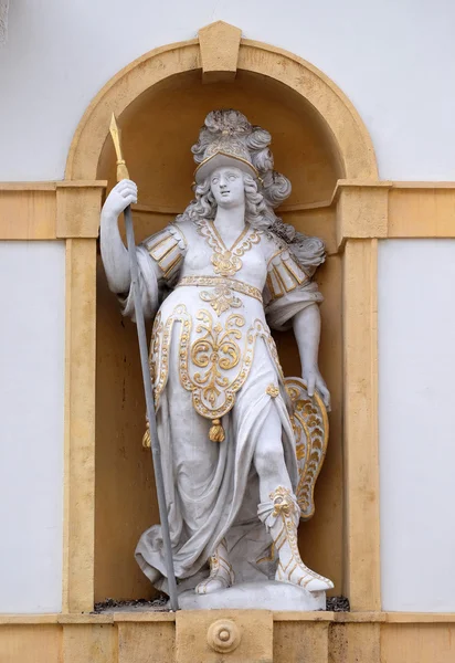 Minerva, rzymska bogini mądrości i sponsor sztuki, handlu i strategii, arsenał (Zeughaus) w Grazu, Styria, Austria — Zdjęcie stockowe