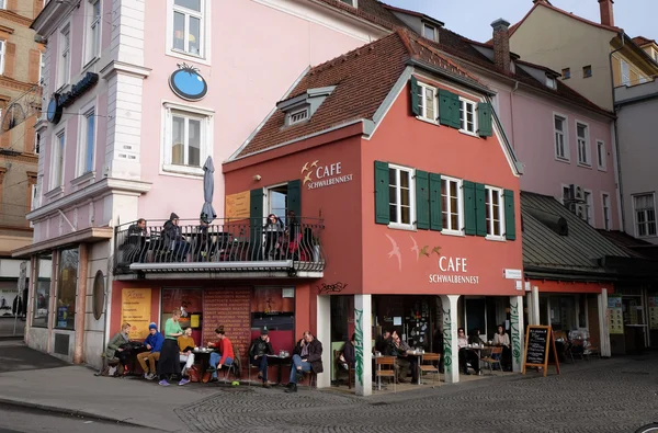 Café im historischen stadtzentrum von graz, Österreich — Stockfoto