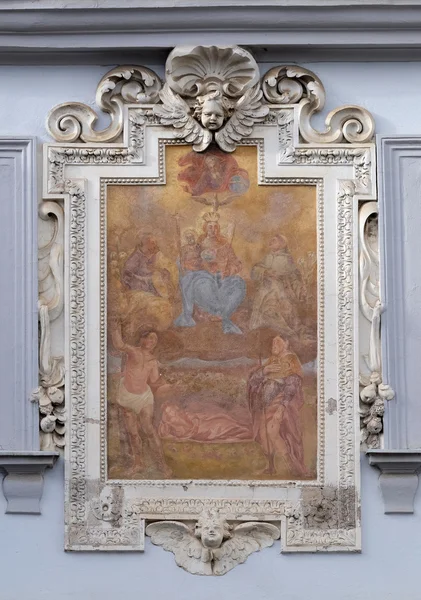 Vergine Maria con Gesù Bambino e santi — Foto Stock