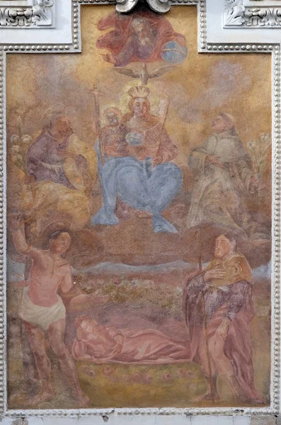 Vierge Marie avec bébé Jésus et saints — Photo