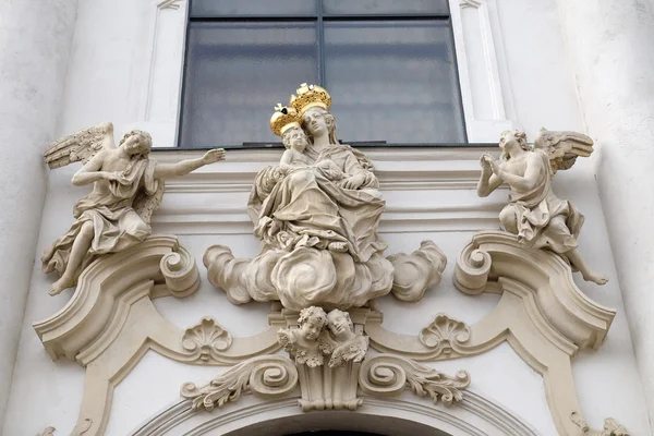 Virgem Maria com o menino Jesus — Fotografia de Stock