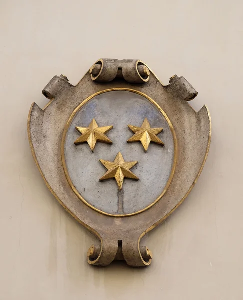 Escudo de armas de fachada en el centro histórico de Landhaus en Graz, Estiria, Austria — Foto de Stock