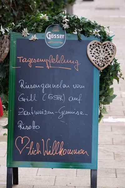 Blackboard Kanssa Tarjoukset Ravintola Graz Styria Itävalta — kuvapankkivalokuva