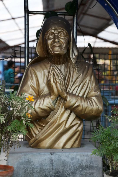 Staty av Moder teresa — Stockfoto
