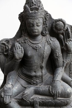 altı silahlı avalokitesvara
