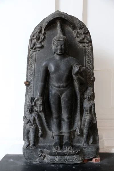 Stojící Buddha — Stock fotografie