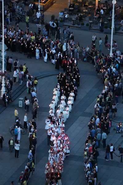 Procissão Pelas Ruas Cidade Por Dia Nossa Senhora Kamenita Vrata — Fotografia de Stock