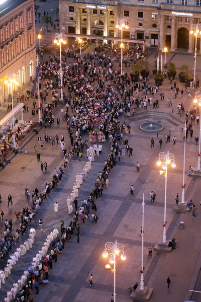 Processione Vie Della Città Giorno Nostra Signora Della Kamenita Vrata — Foto Stock