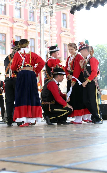 Medlemmar i folkgruppen från Lastovo, Kroatien — Stockfoto