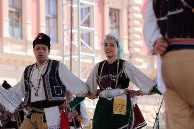 Zagreb, Hırvatistan - 17 Temmuz: Kitka Istibanja, Makedonya üzerinden merkezi Zagreb, Hırvatistan 17 Temmuz 2015 tarihinde 49 Uluslararası Folklor Festivali sırasında grup üyeleri halk