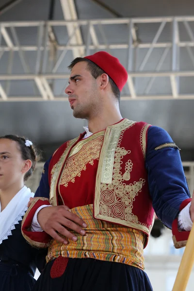 Medlemmar i folkgruppen Marko Marojica från Zupa Dubrovacka, Kroatien — Stockfoto