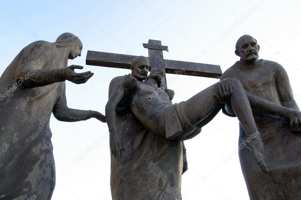 13th Stations of the Cross, Jesus' body is removed from the cross