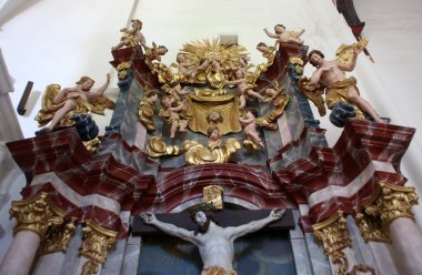 Holy Cross, bucak Lepoglava, Hırvatistan için Meryem Ana'nın Lekesiz Hamilelik Kilisesi altar melekleri