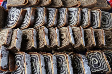 haşhaş tohumu ve ceviz rulo