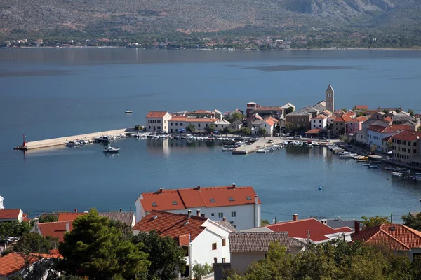 Vinjerac, Jaderského moře v Chorvatsku — Stock fotografie