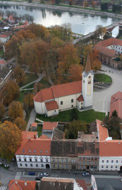 Hırvatistan 'ın Sisak kentindeki Kutsal Haçın Yüceltilmesi Kilisesi
