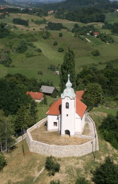 Hırvatistan 'ın Sutlanska Poljana kentindeki St. Anne Kilisesi