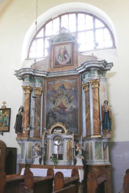 Hırvatistan 'ın Prislin kentindeki Aziz Peter Kilisesi' nde İsa 'nın Dönüşümü Sunağı