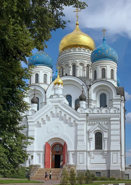 Nikolo-Ugreshsky kloster i Moscow region city Dzerzhinky — Stockfoto