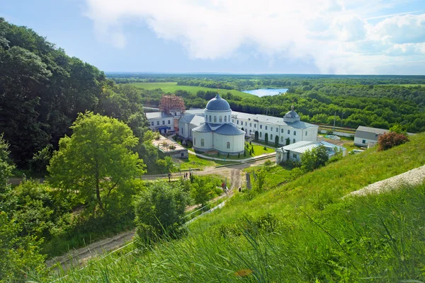 Divnogorsky Sagrado Monasterio del hombre Uspensky y el río Don —  Fotos de Stock