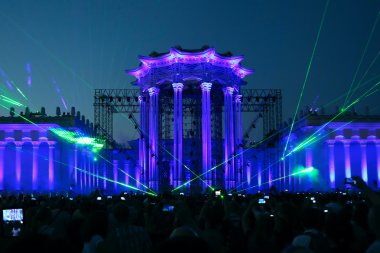 Aydınlatma binanın - Moskova ışık gösterisi