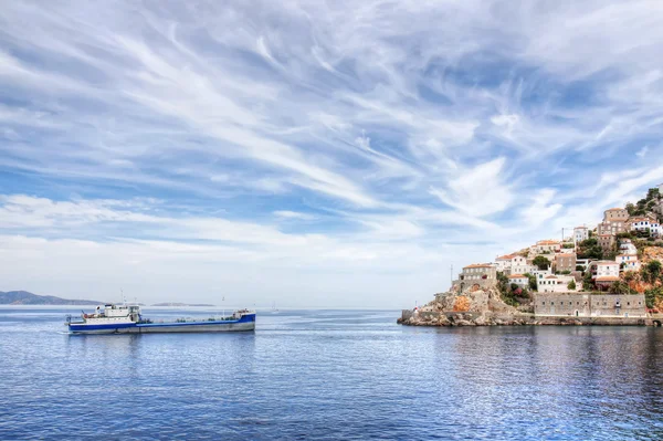 Hydra Insel und Schiff in Griechenland — Stockfoto