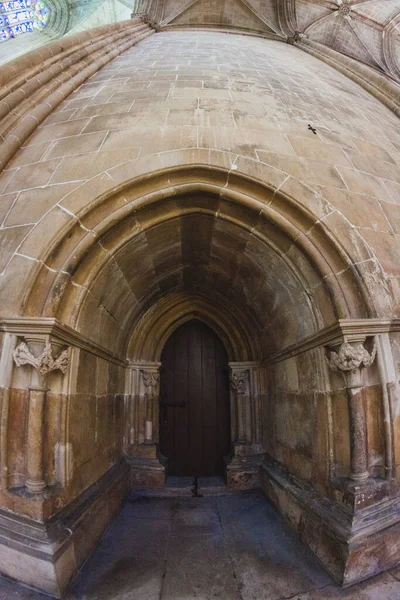 Pequena Porta Salão Antigo Mosteiro Português — Fotografia de Stock
