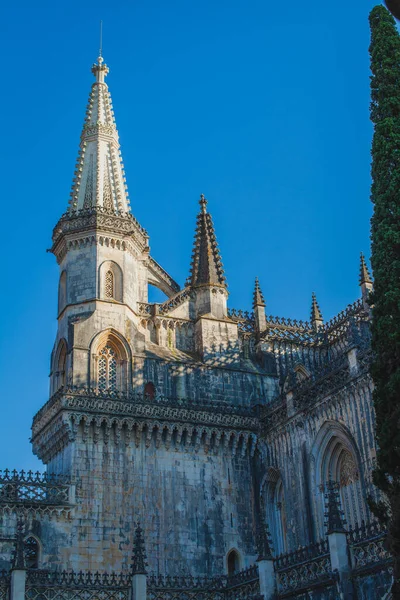 Günbatımında Antik Bir Portekiz Manastırı Manzarası — Stok fotoğraf