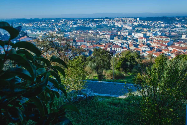 Vista Colina Sobre Pequena Cidade Portuguesa Pela Manhã — Fotografia de Stock