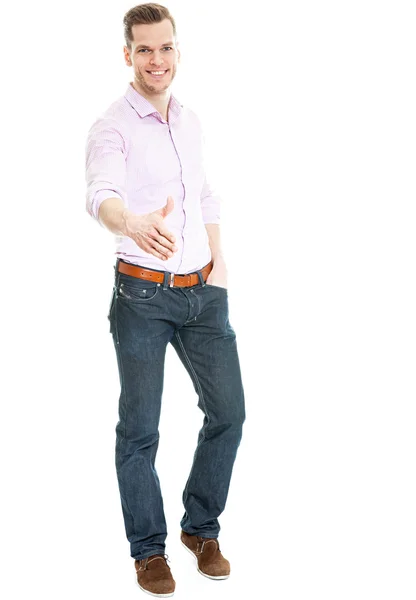 Bir el sıkışma - genç adam beyaz tam vücut sho izole sunan — Stok fotoğraf