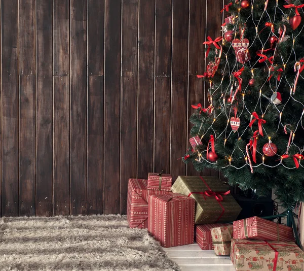 Fondo de madera y árbol de Navidad — Foto de Stock