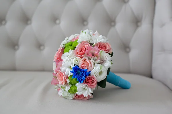 Bright colorful bridal bouquet — Stock Photo, Image