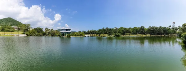 Sanya Hainan Čína Října Barevný Panoramatický Pohled Rybník Pagodu Tradiční — Stock fotografie