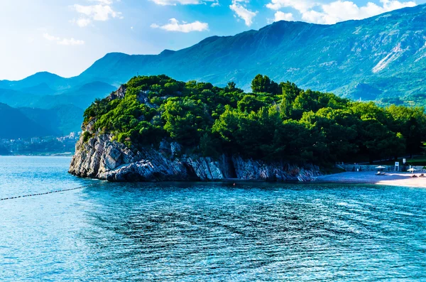 Vue sur mer et montagne au Monténégro — Photo