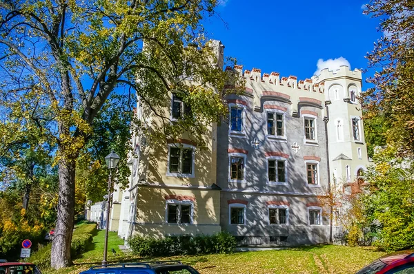 Hluboka slott i Tjeckien — Stockfoto