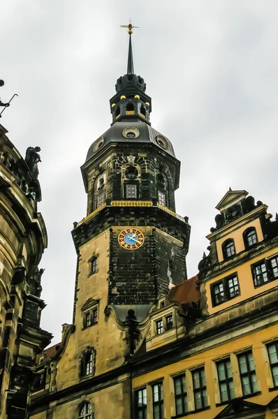 Gamla byggnaden i Dresden — Stockfoto