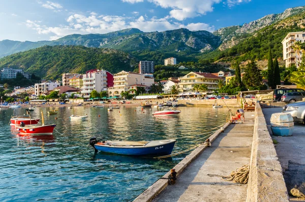 Vista da paisagem sobre aterro no Montenegro — Fotografia de Stock
