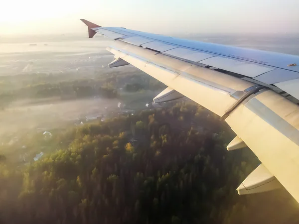 Pôr do sol vista do avião — Fotografia de Stock