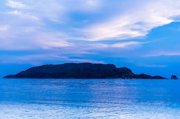 Sveti Nikola Adası gün batımı görünümü — Stok fotoğraf