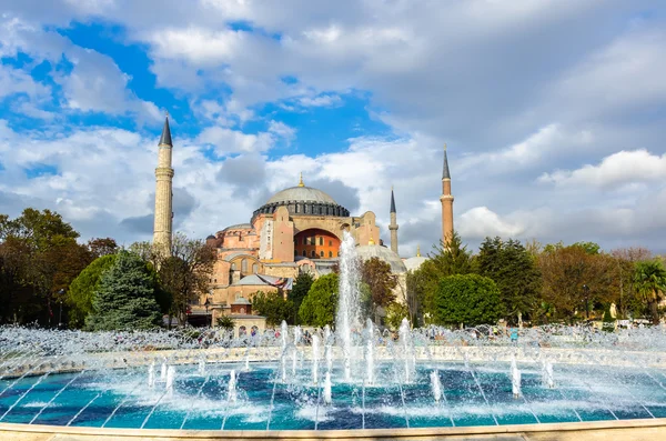 Visa på Aya Sofia tempel i Istanbul — Stockfoto