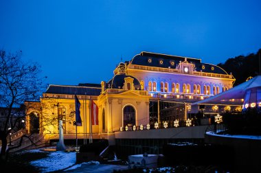 Baden bei Wien kumarhanede gece görünümü