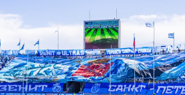 Zenit St. Petersburg hayranları