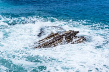 Denizde fırtına dalgası