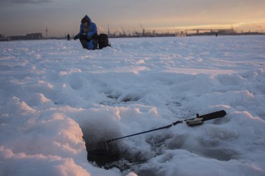 Buz delikli ve olta kış balıkçılık ve balıkçı için