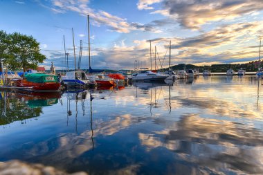 Günbatımı koltuk üzerinde