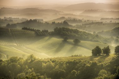 San Gimignano çevresinde toskana tepeleri